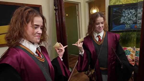 Harry Potter fucks Hermione with his magic wand