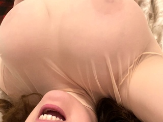 Big boob brunette masturbates on webcam